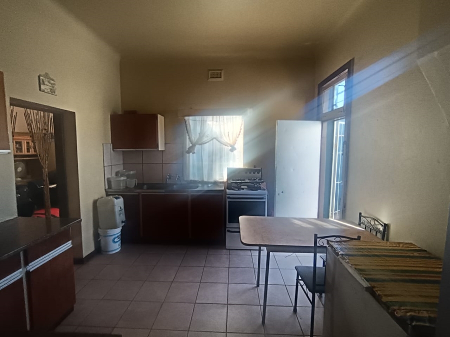 2 Bedroom Property for Sale in De Beers Northern Cape